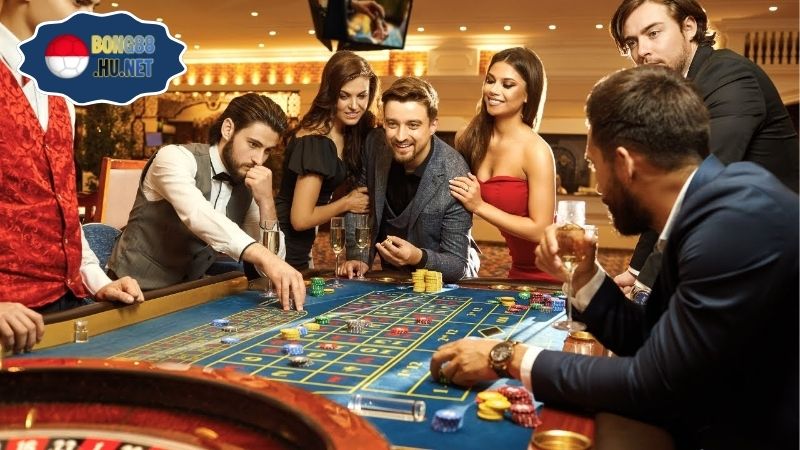 Chơi bài online với người thật hấp dẫn như ngoài đời